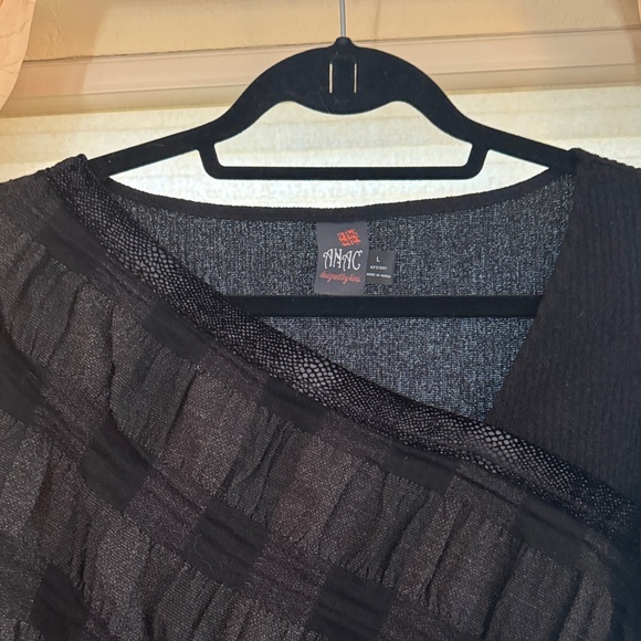 Anac by Kimi Sweater Top - Picture 3 of 4